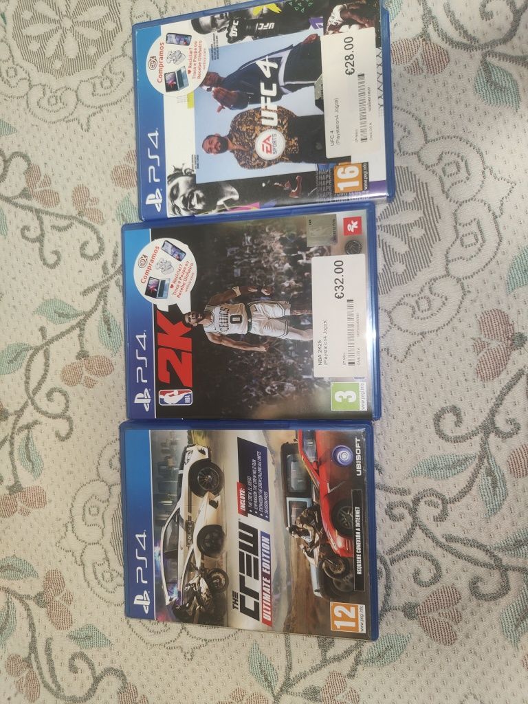 Vendo PlayStation 4