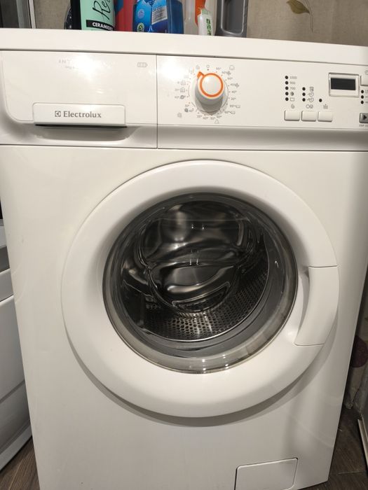 Pralką Electrolux