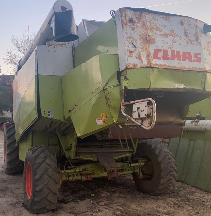 Rura wysypu kombajn claas Lexion 430  450 inne