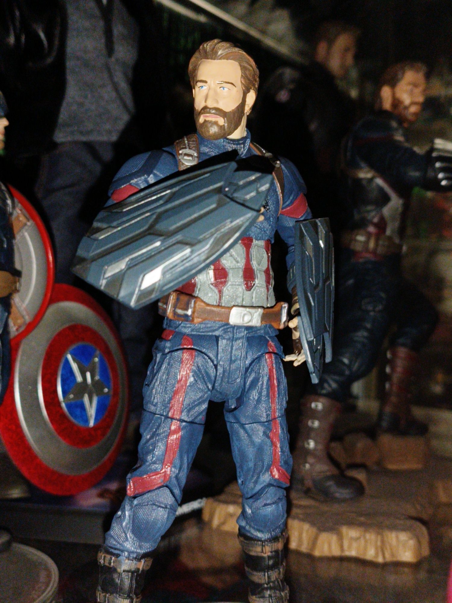 Figurka Kapitan Ameryka Wojna bez Granic Avengers Infinity War Select