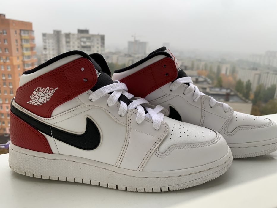 Air Jordan Retro 1 (36розмір) нові!