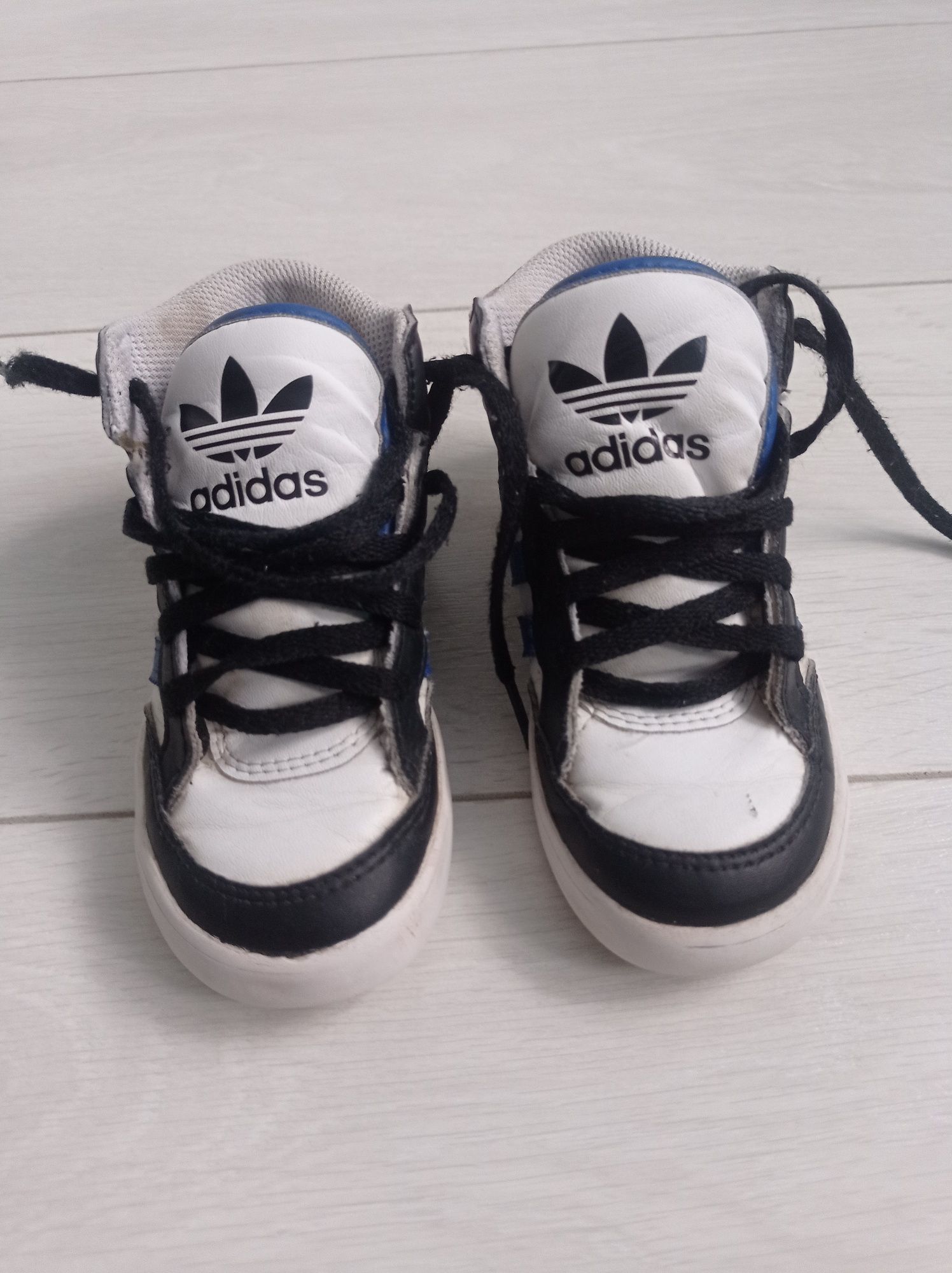 Buty adidas super