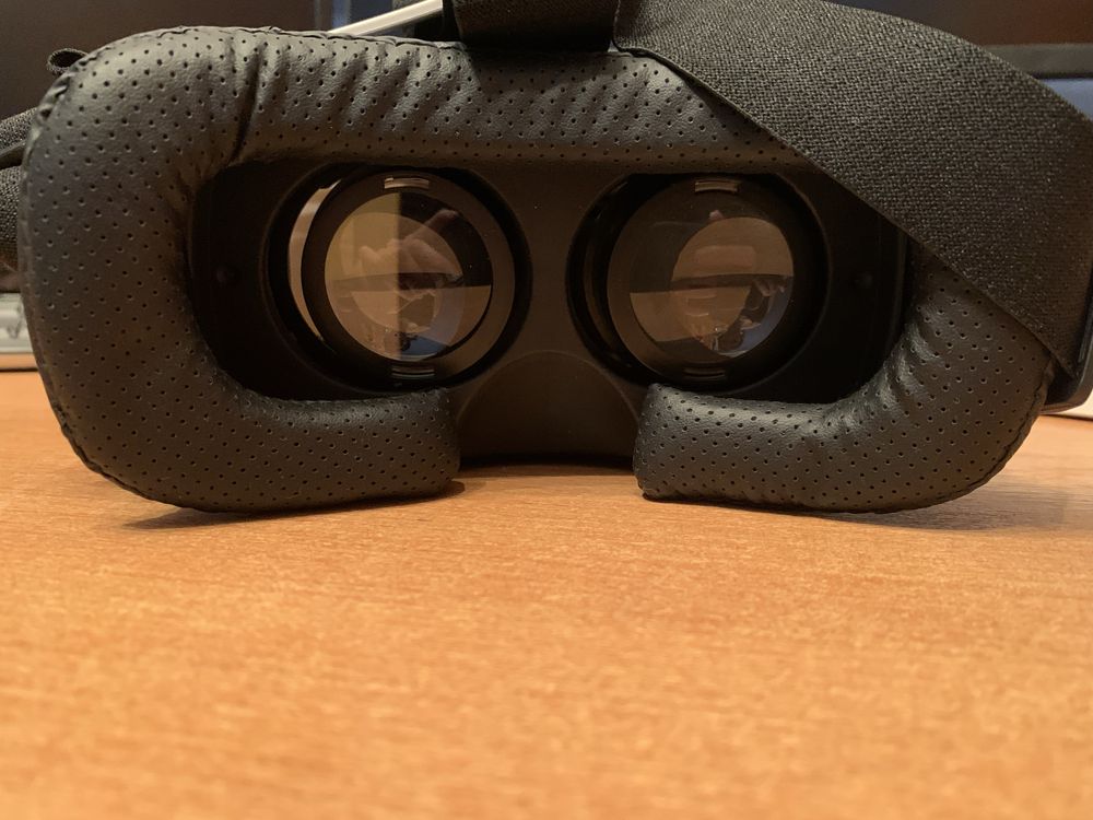 VR для телефона проностью новый!