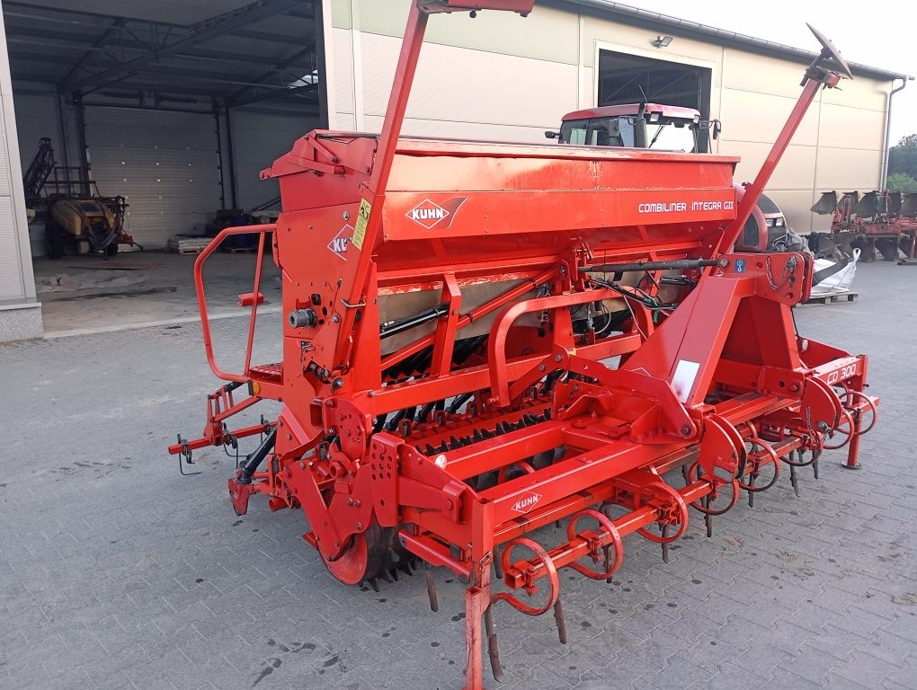 Agregat uprawowo- siewny Kuhn Integra Gll CD 300