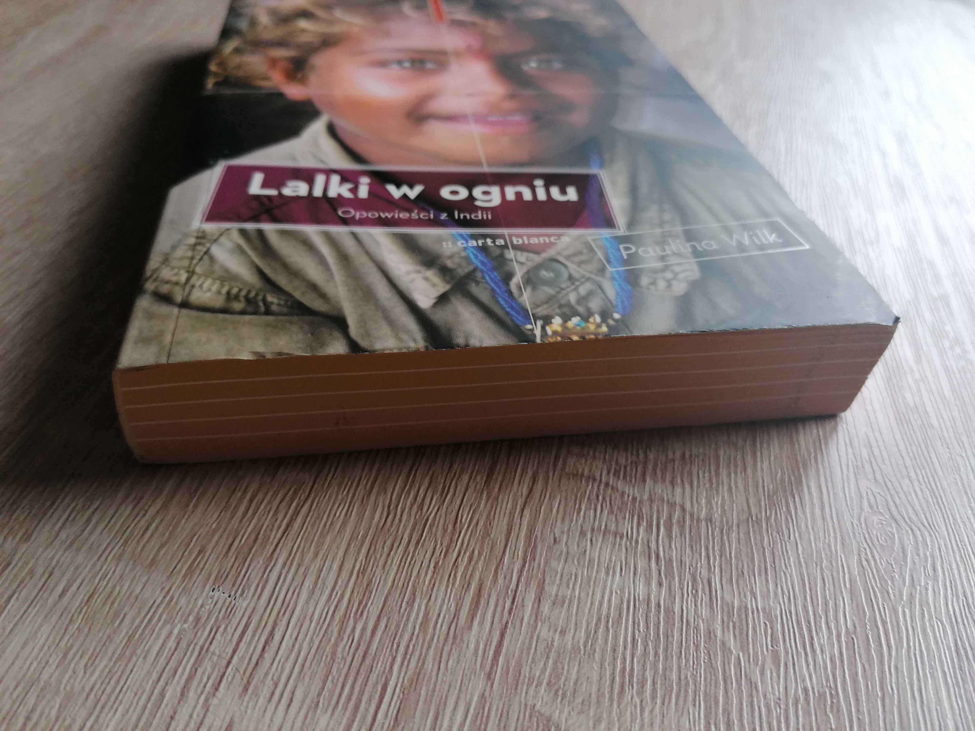 Lalki w ogniu-Paulina.Wilk