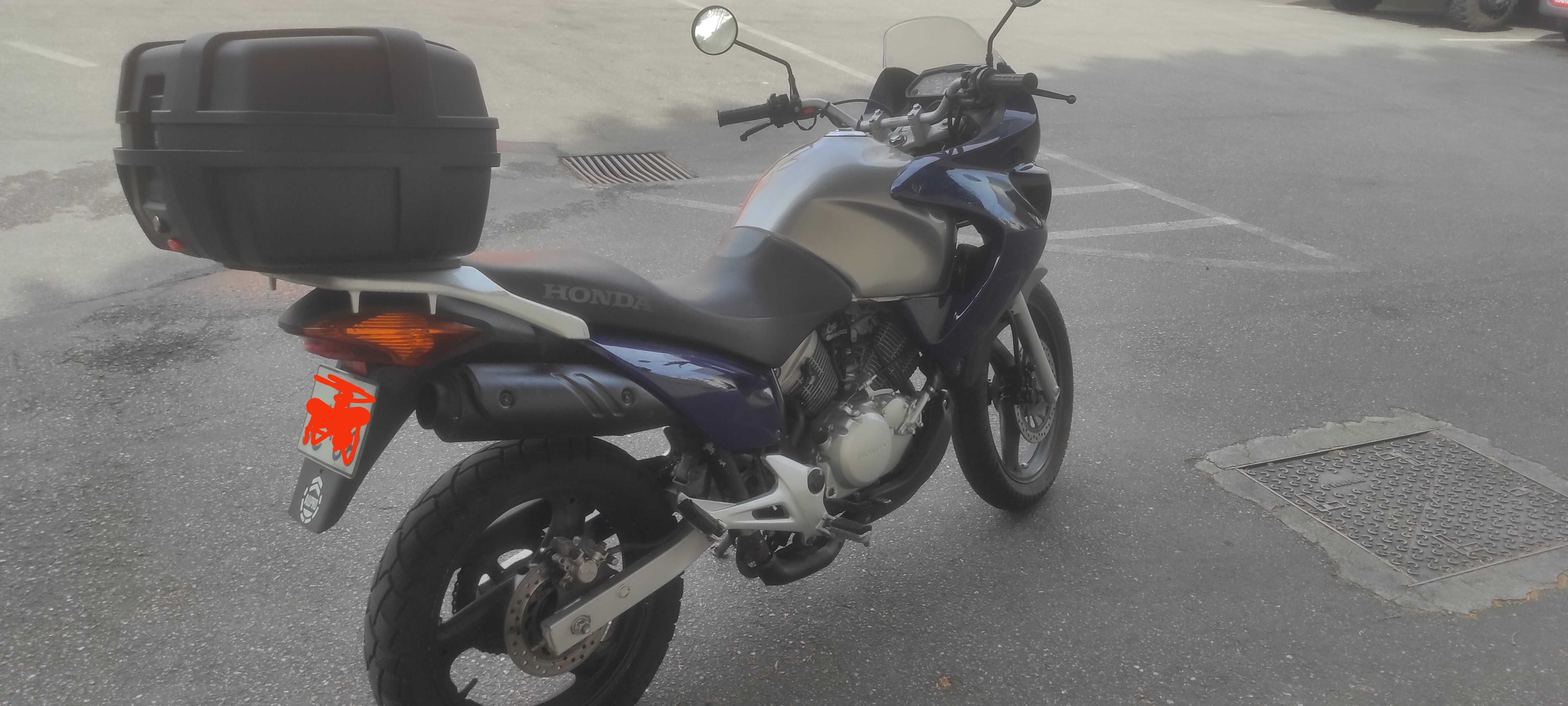 Honda Varadero 125