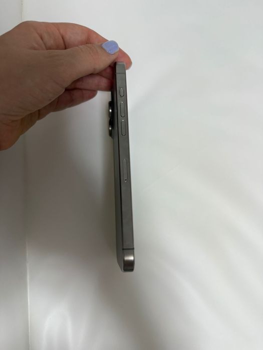 Iphone 15 pro max 256GB ainda com garantia