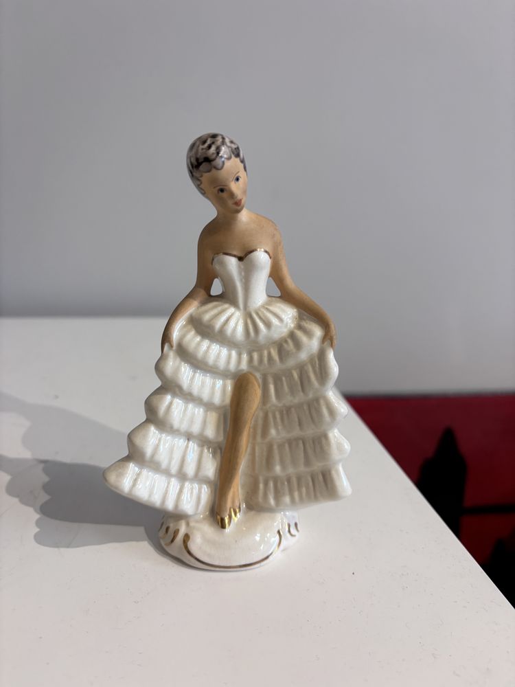 Figurka kobiety- Jan Jezel retro prl