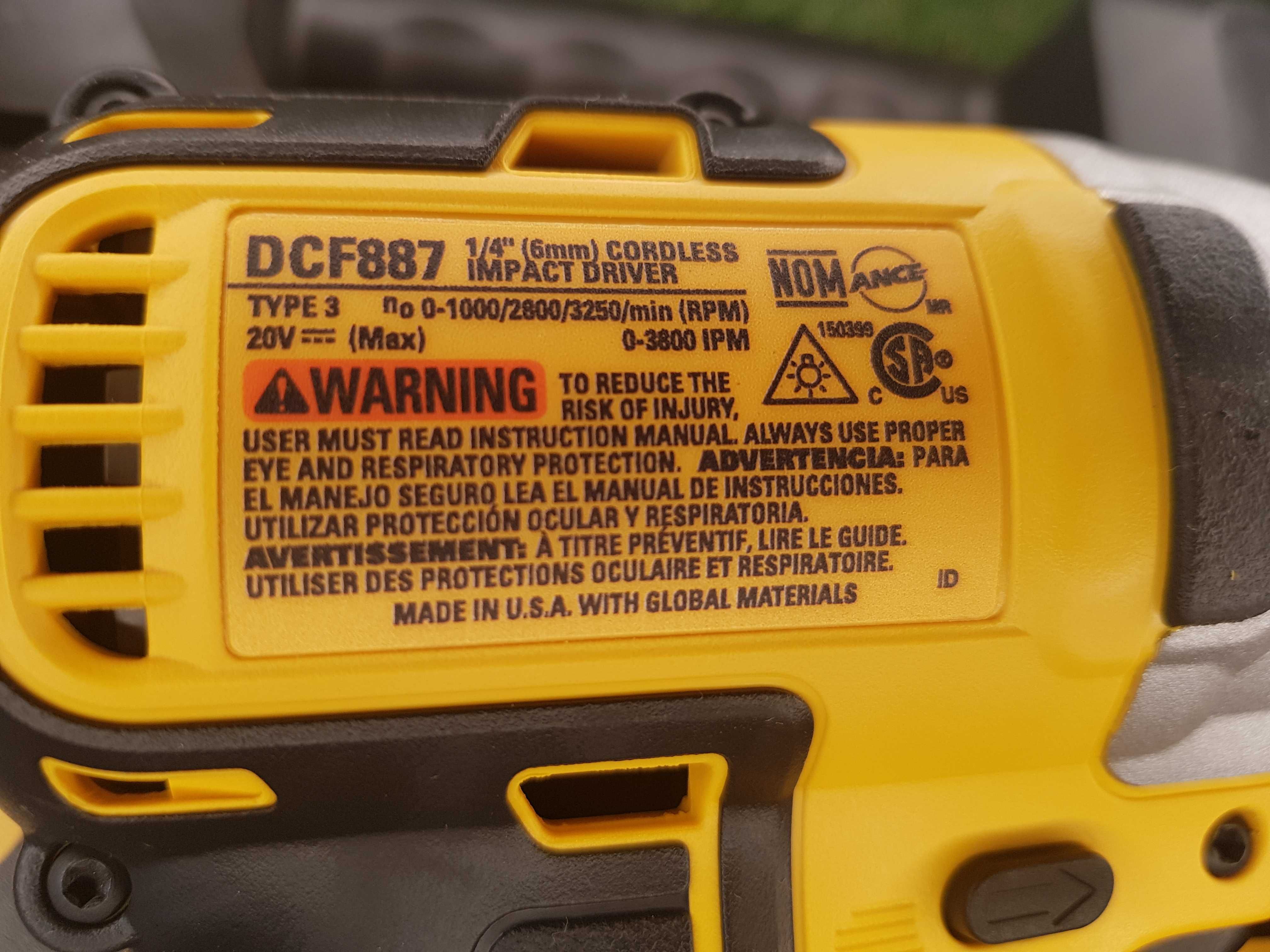 Набор бесщеточный шуруповерт DeWALT DCF887D2 20V ударный, импульсный