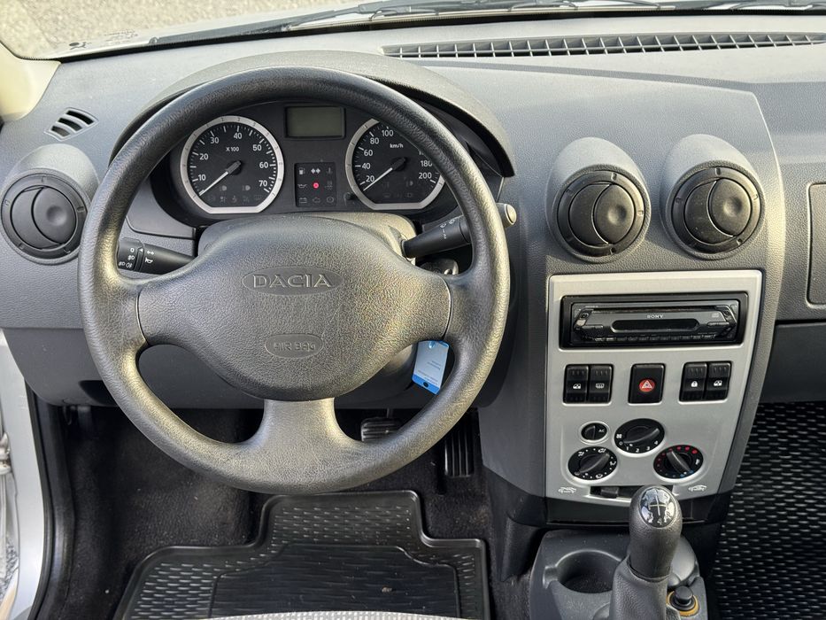 Dacia logan 1.6 16v бензин дача логан мсв MCV