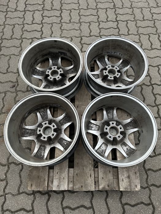 OZ Opera Evo 18” 8J ET35 5x112