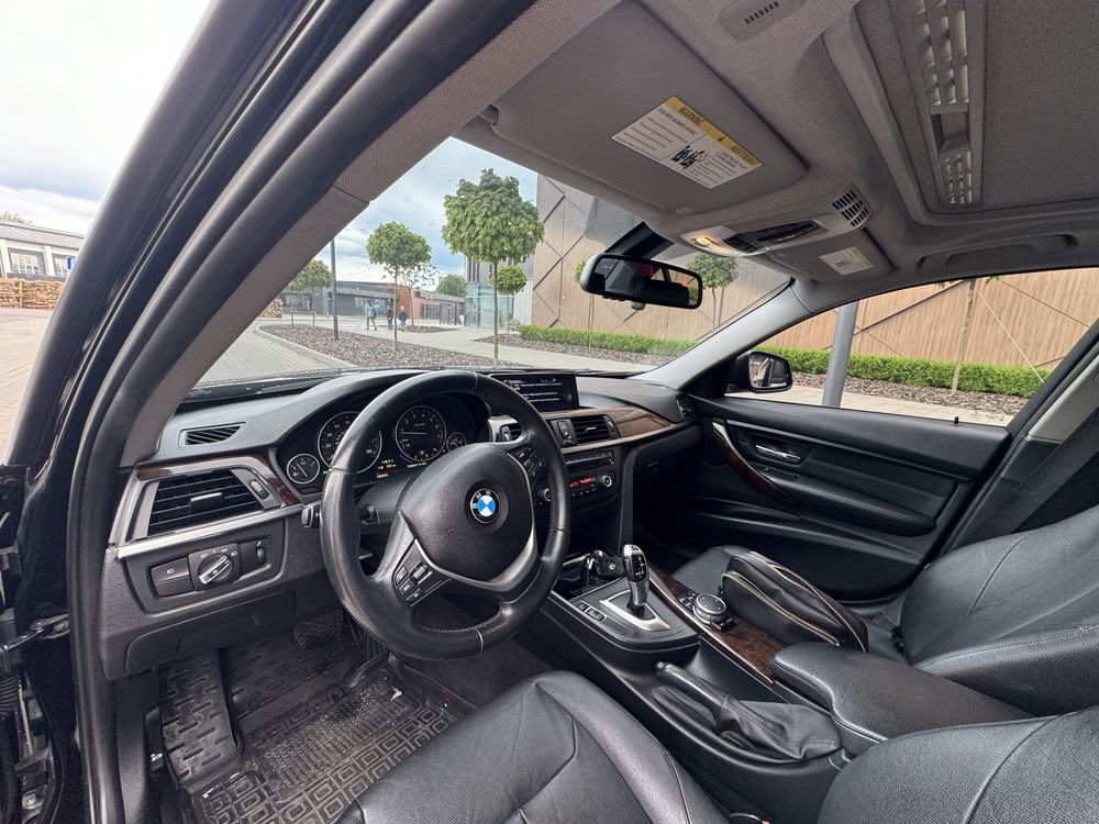 BMW 328i 2.0 бензин 2015