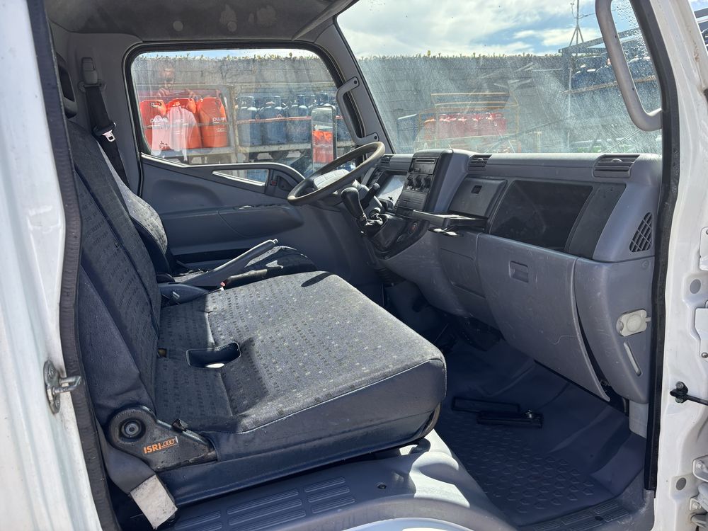 Mitsubishi Canter 2010