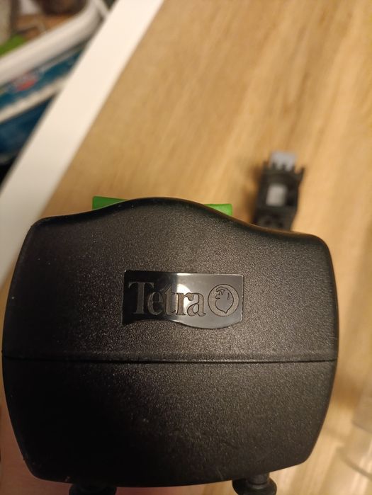TETRA MyFeeder Czarny KARMNIK AUTOMATYCZNY DLA RYB
Karmnik automatyczn