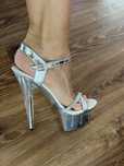 Bardzo wysokie platformy szpilki 37 przezroczyste 16 cm dance