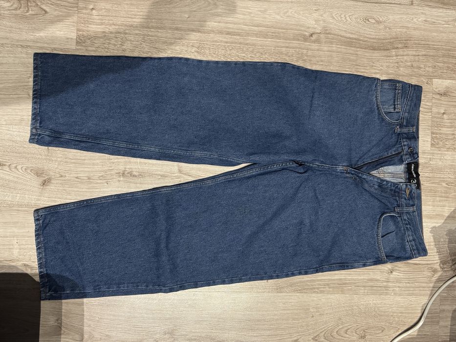 Baggy jeansy Kamuflage