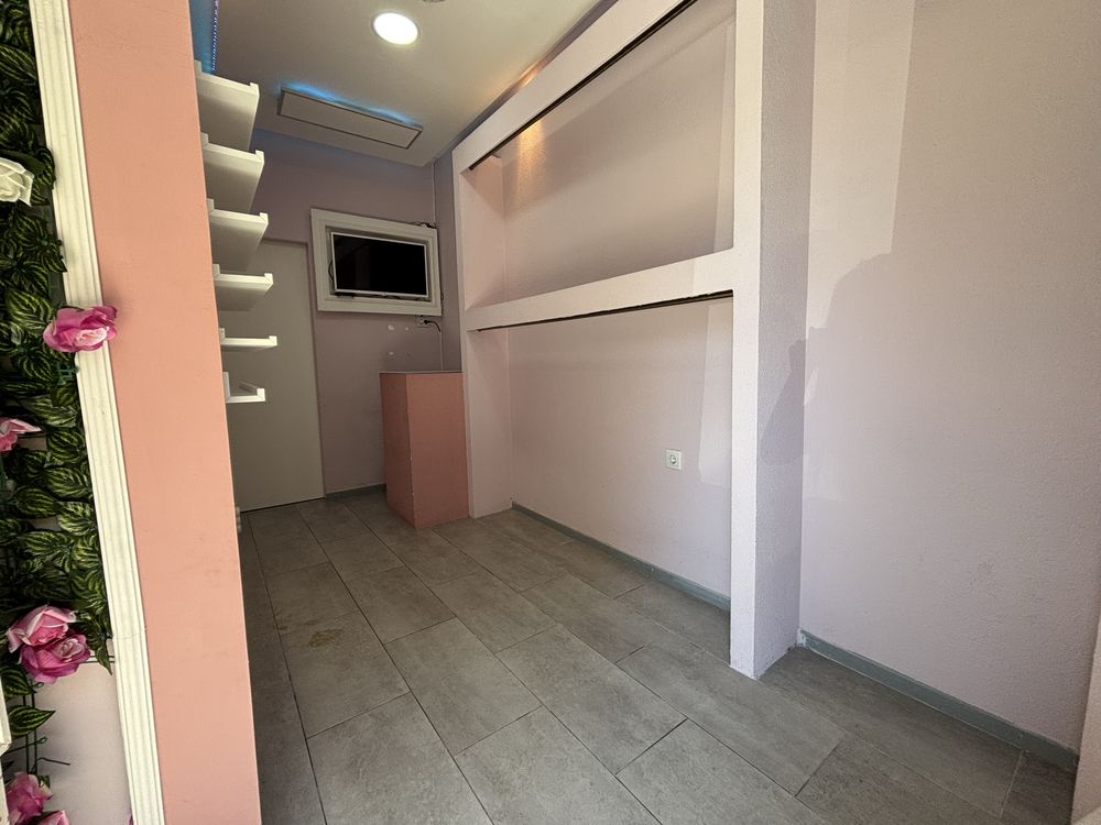 Loja de rua renovada