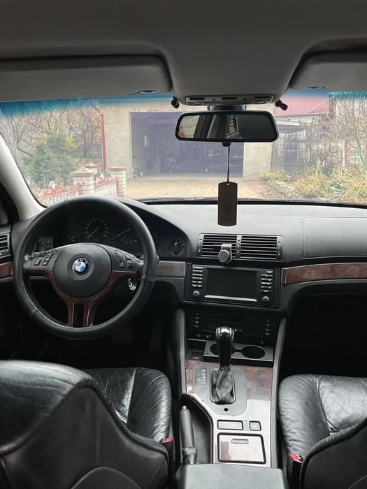 BMW e39 2002 рік автомат