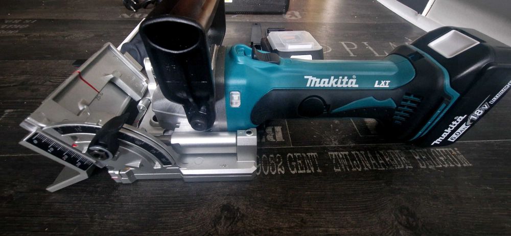 Акумуляторний пазоріз Makita DPJ180Z