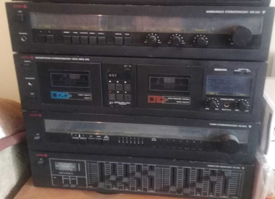 Odsprzedam – Wieża DIORA Czarna