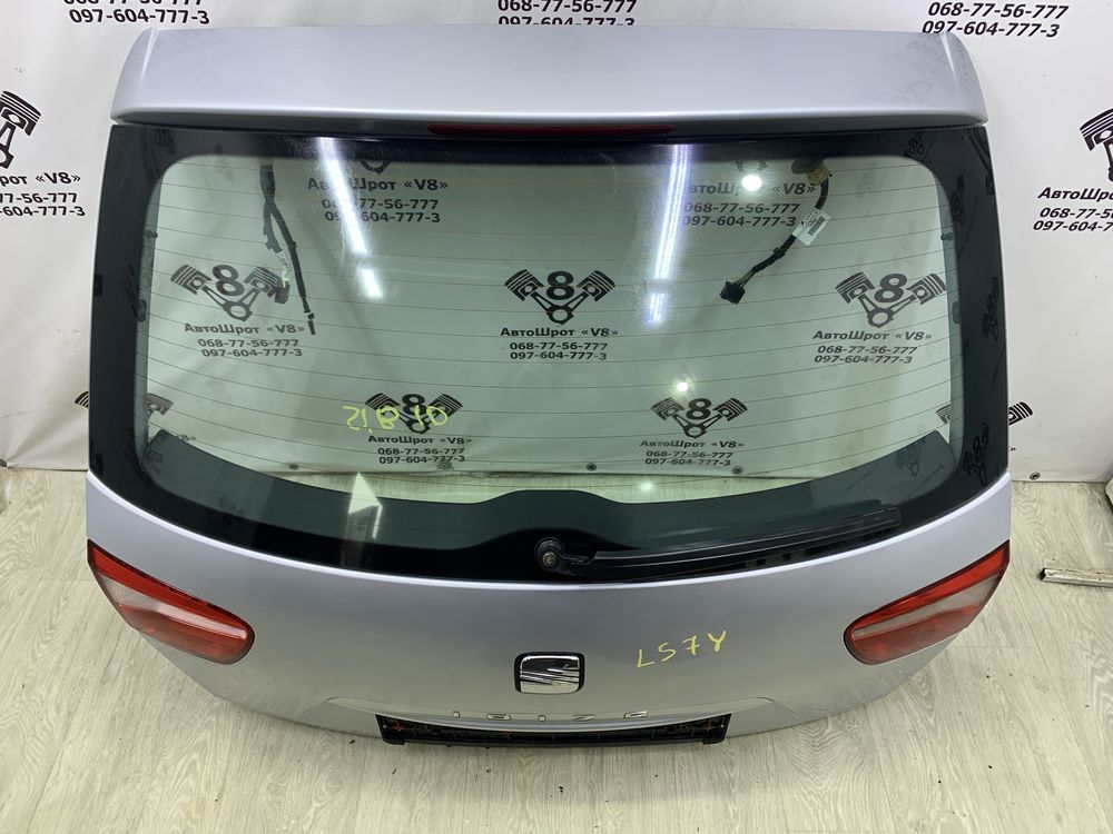 Кришка багажника Seat Ibiza 4 MK4 6J ляда сеат ібіца LS7Y