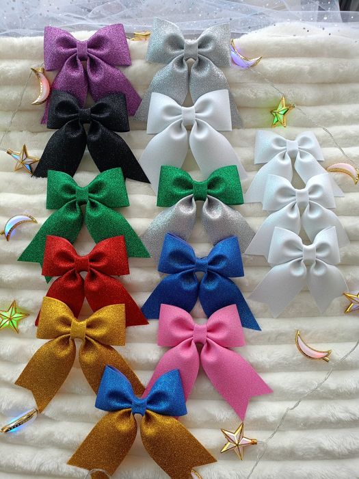Новорічні бантики на ялинку, декор новорічний