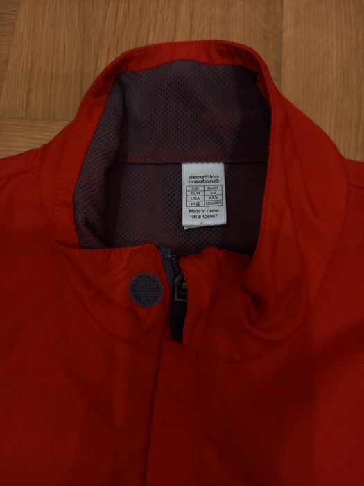 Kurtka wiatrówka kalenji, decathlon, XS, do biegania