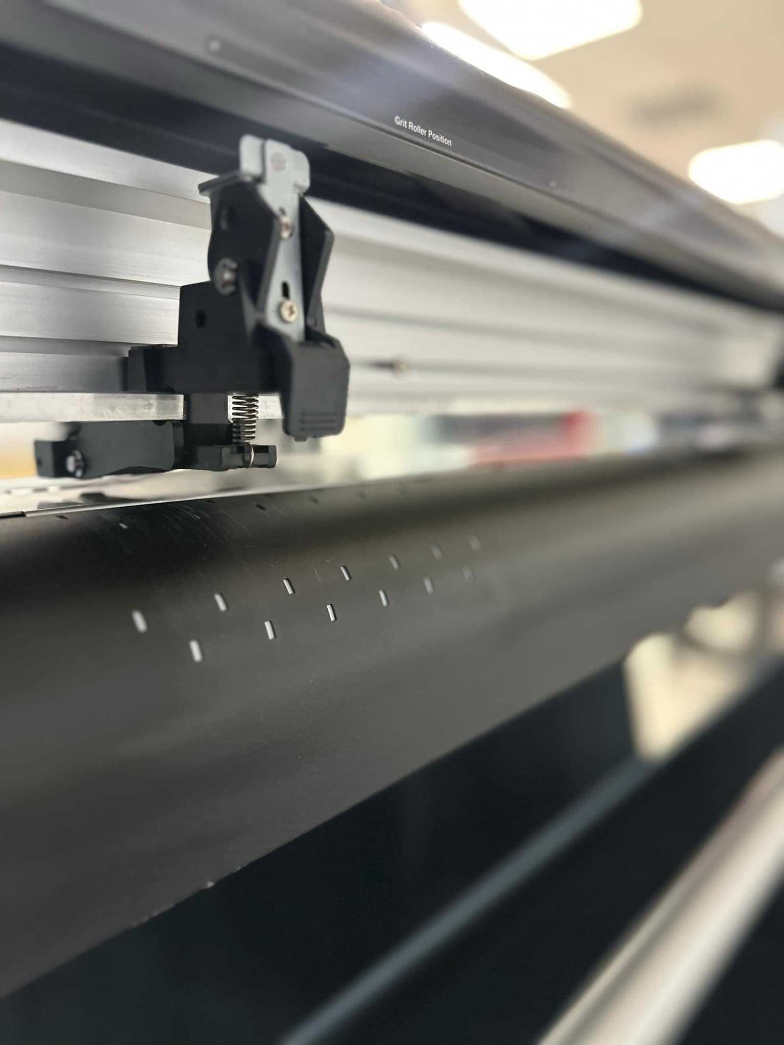 Ploter tnący GRAPHTEC FC8600 - 130, do PPF i nie tylko, jak Summa
