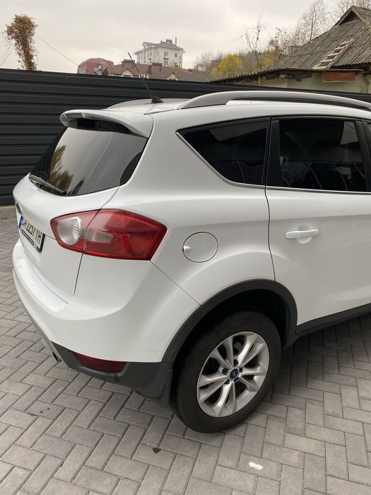 Продам Ford Kuga 2012