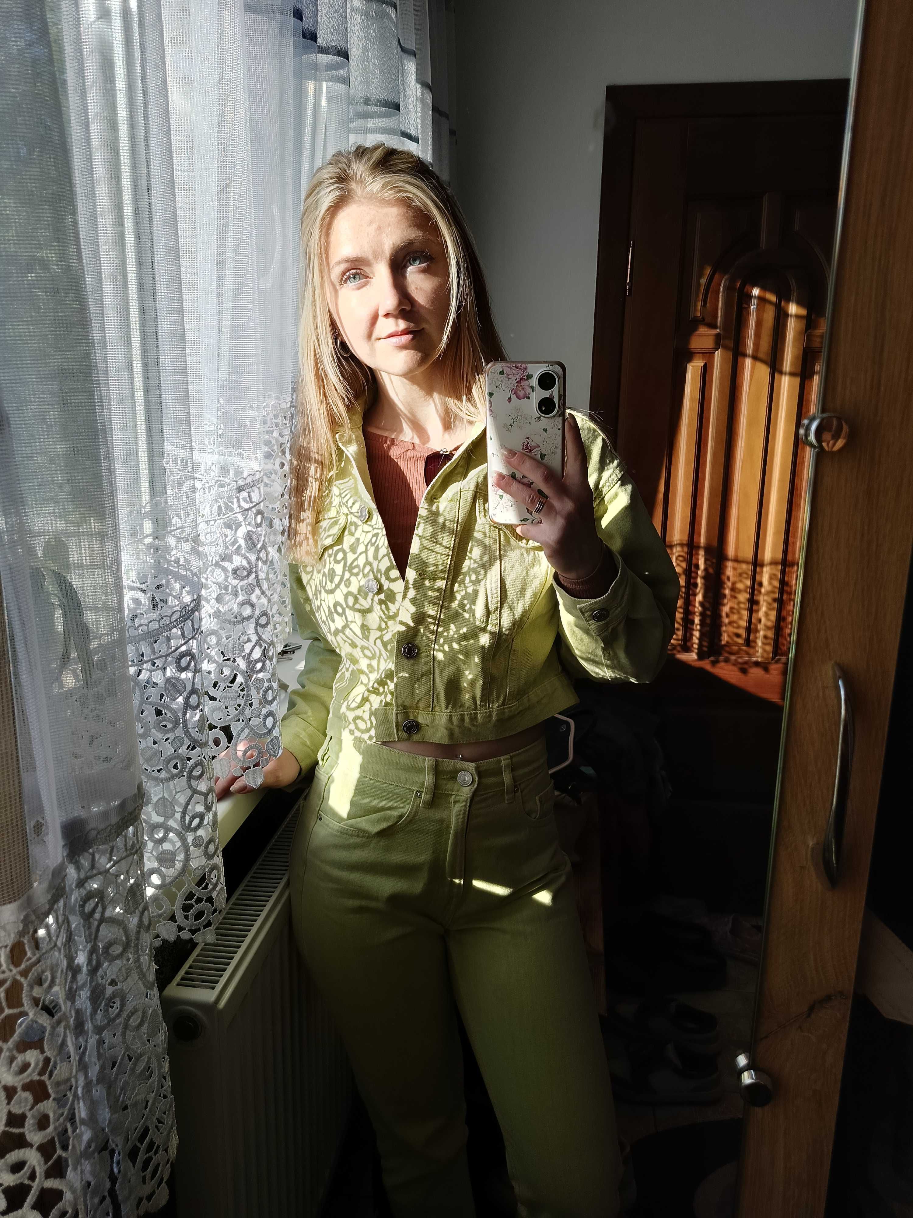 Джинсовий костюм