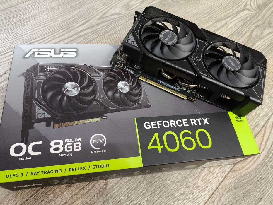 Asus RTX4060 OC 8GB