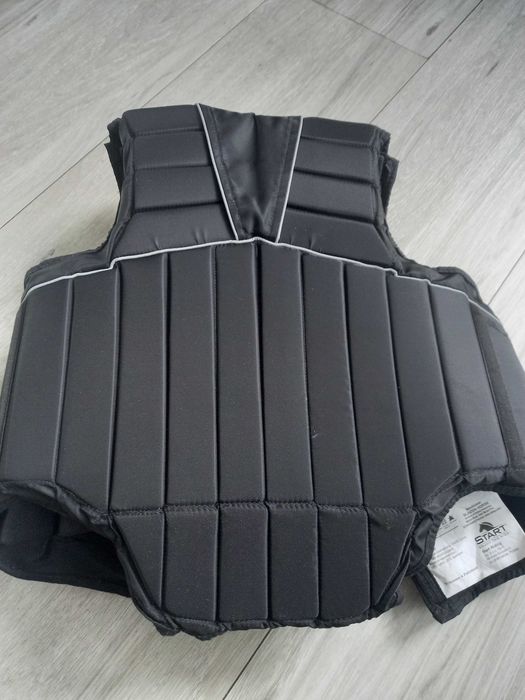 Kamizelka ochronna do jazdy konnej firmy Start