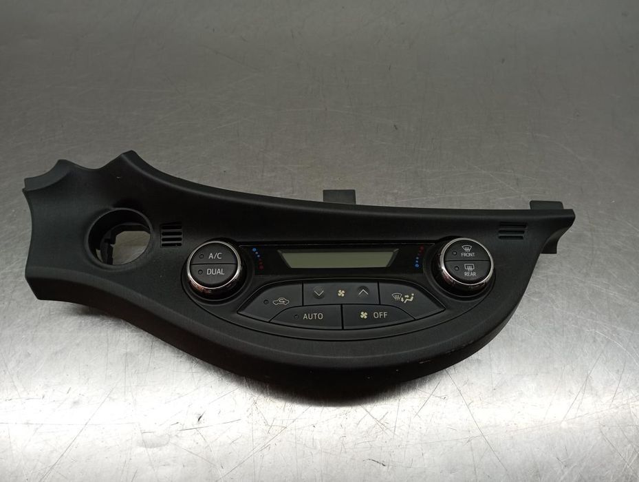 Comando chauffage / sofagem TOYOTA Yaris (_P13_)