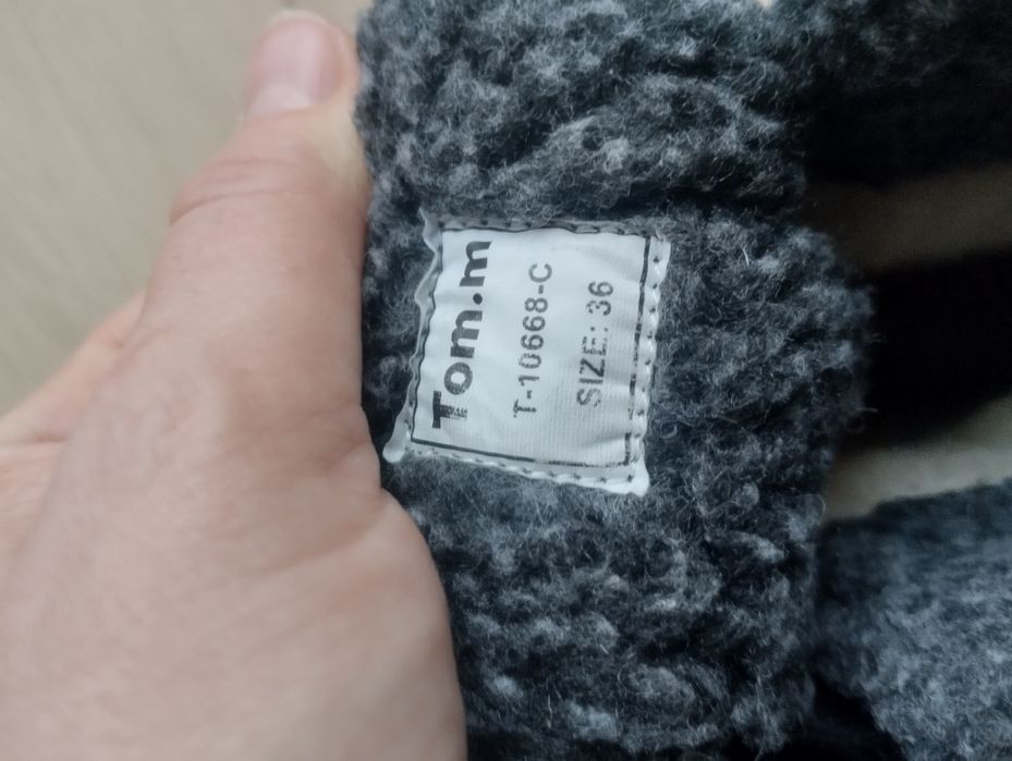 Kozaki śniegowce dla chłopca r. 36  jak nowe