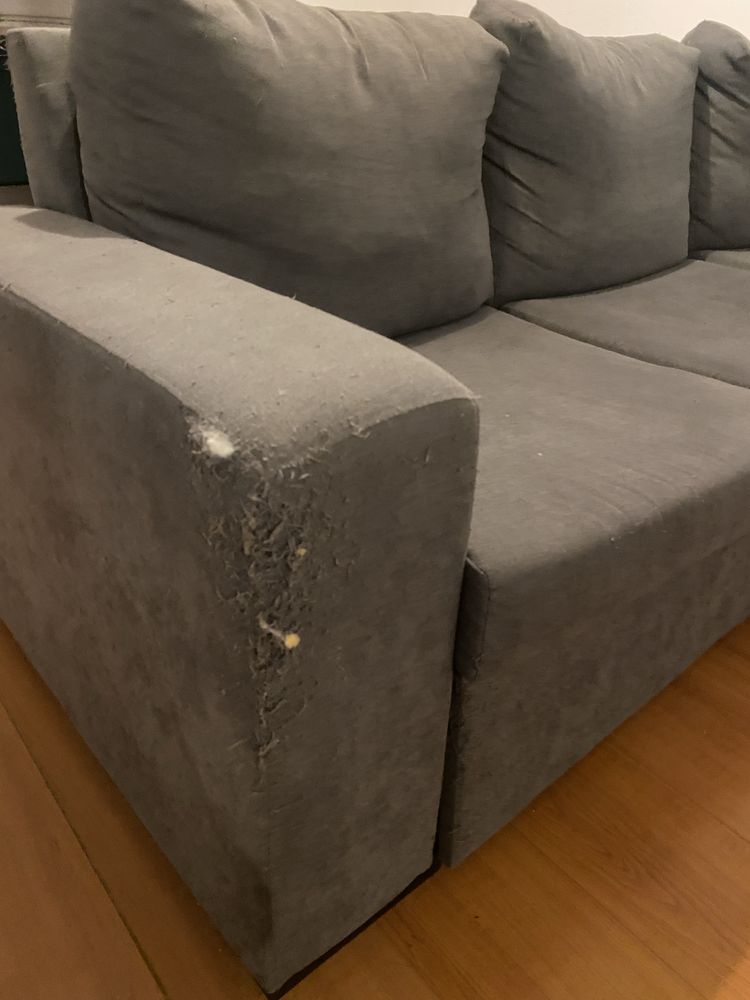 Sofa cinzento com chaiselonge