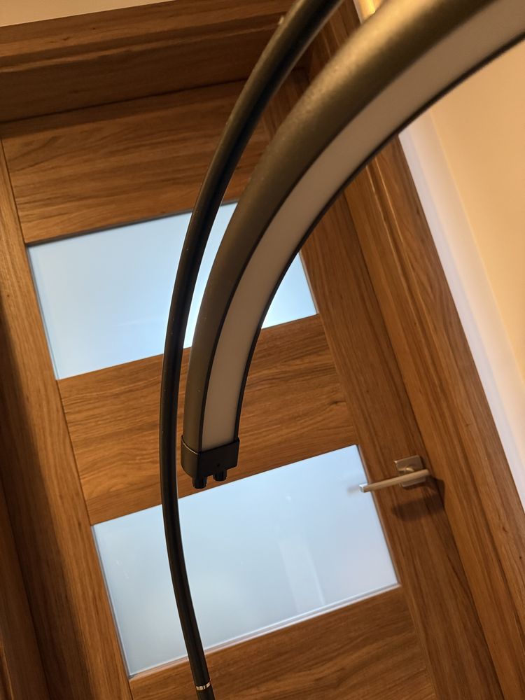 lampa typu moon do stylizacji rzes