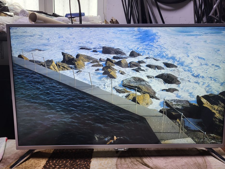 Philips 49 4k YouTube Netflix ambilight