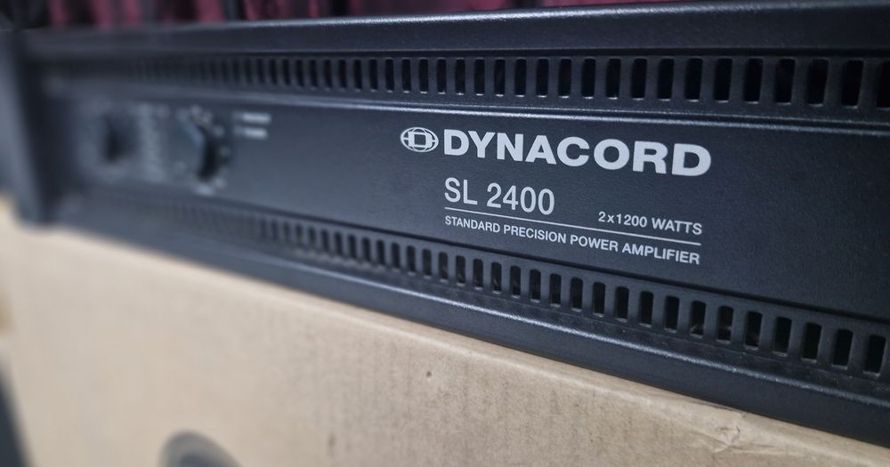 Amplificador Dynacord SL2400