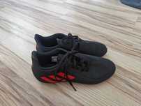 Buty sportowe chłopięce korki rozm. 38 Adidas