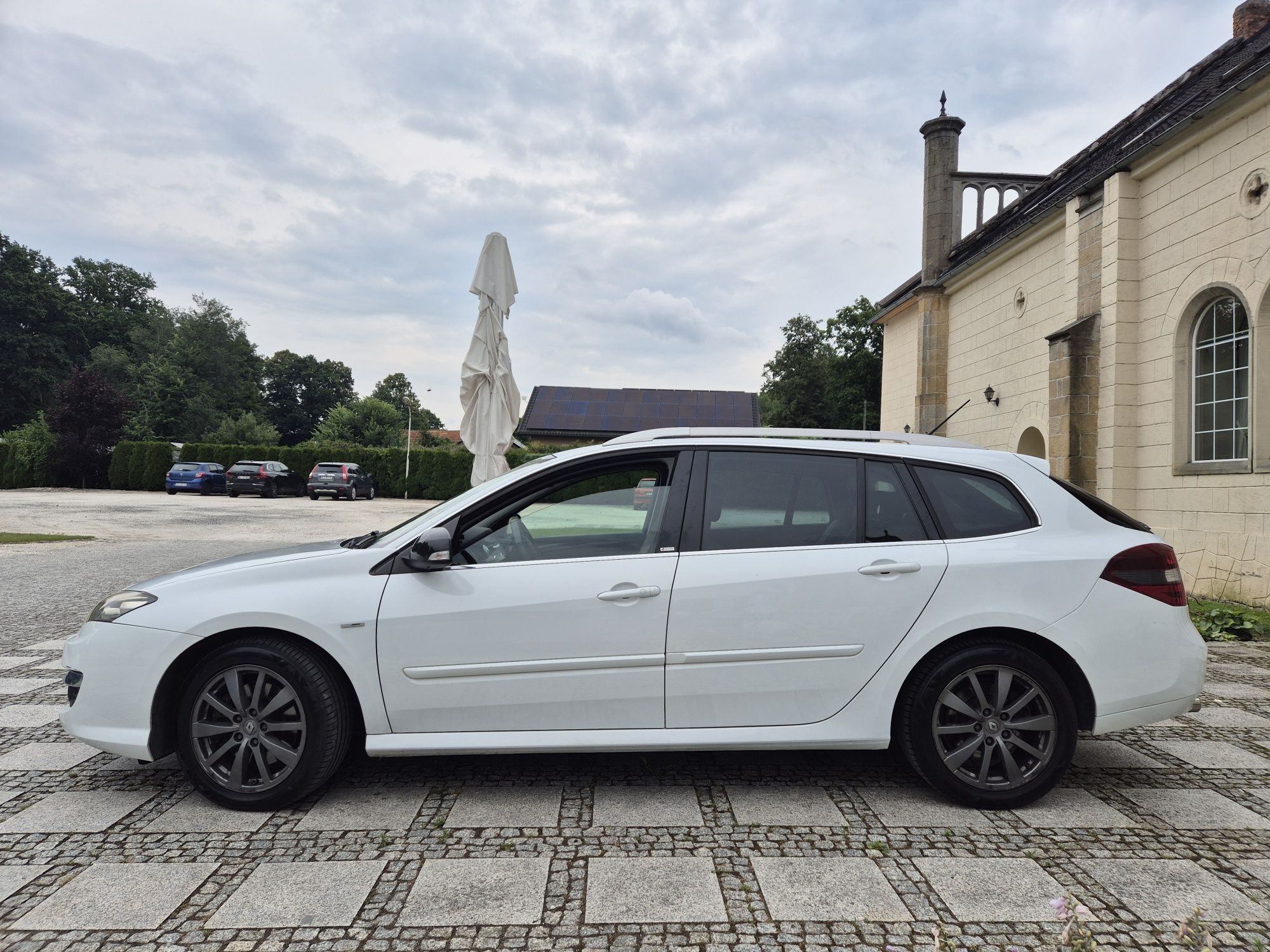 Zadbana Renault Laguna III 2.0DCI Bose Edition, Biała, opłaty BDB stan