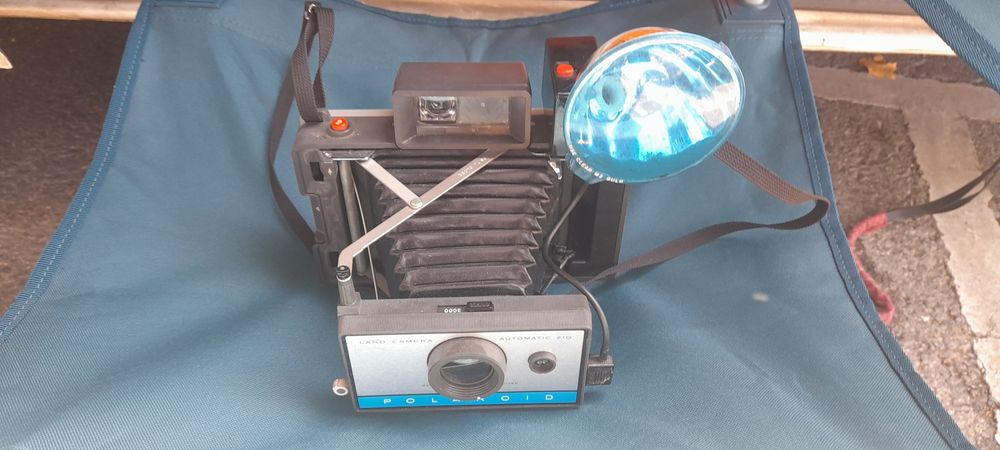 Câmera fotográfica Polaroid Land 210
