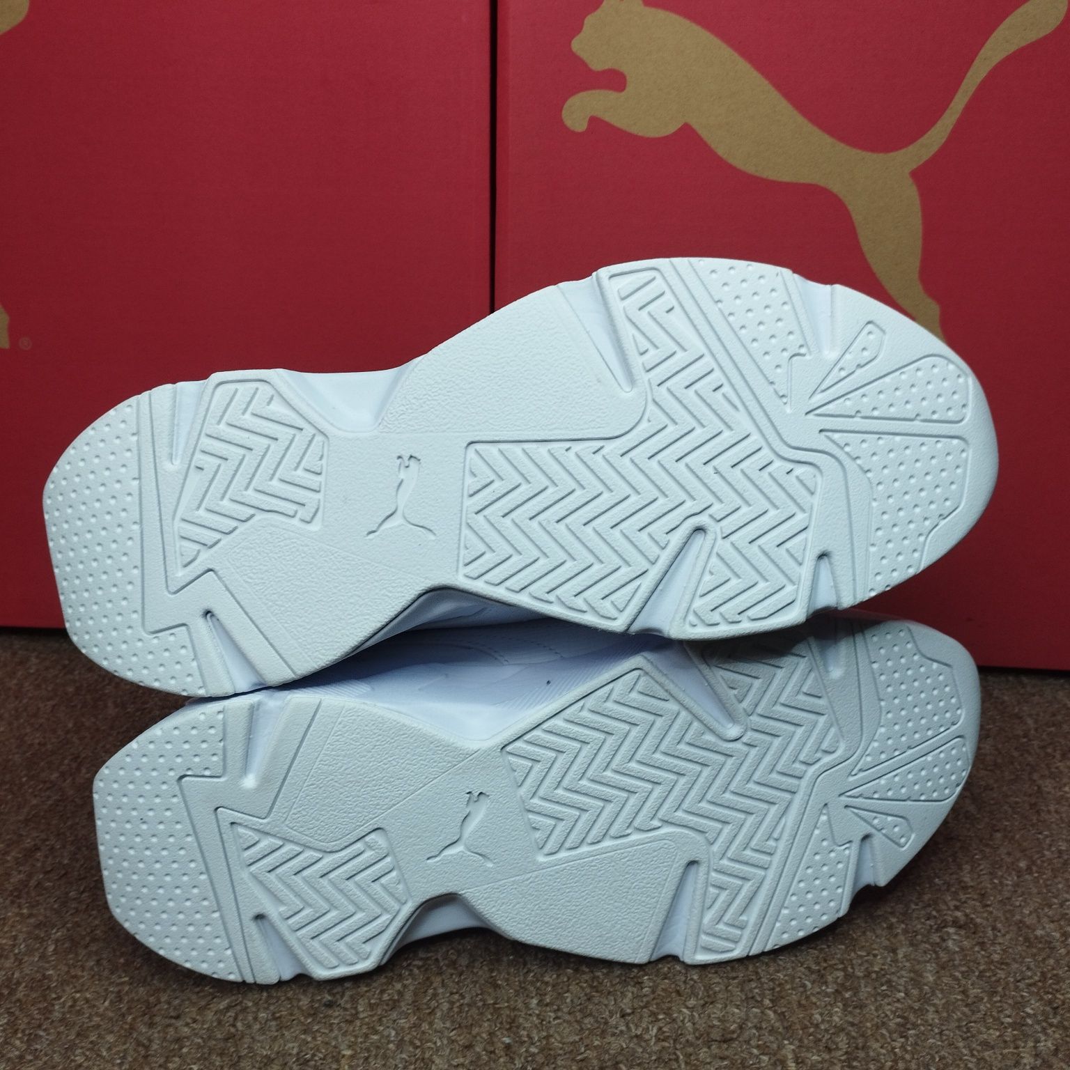 Кросівки Puma 385279-01 Cassia SL
