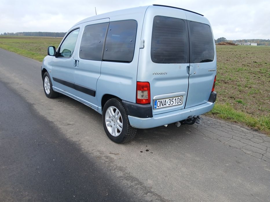 Peugeot Partner 1.6 HDI hak klimatyzacja