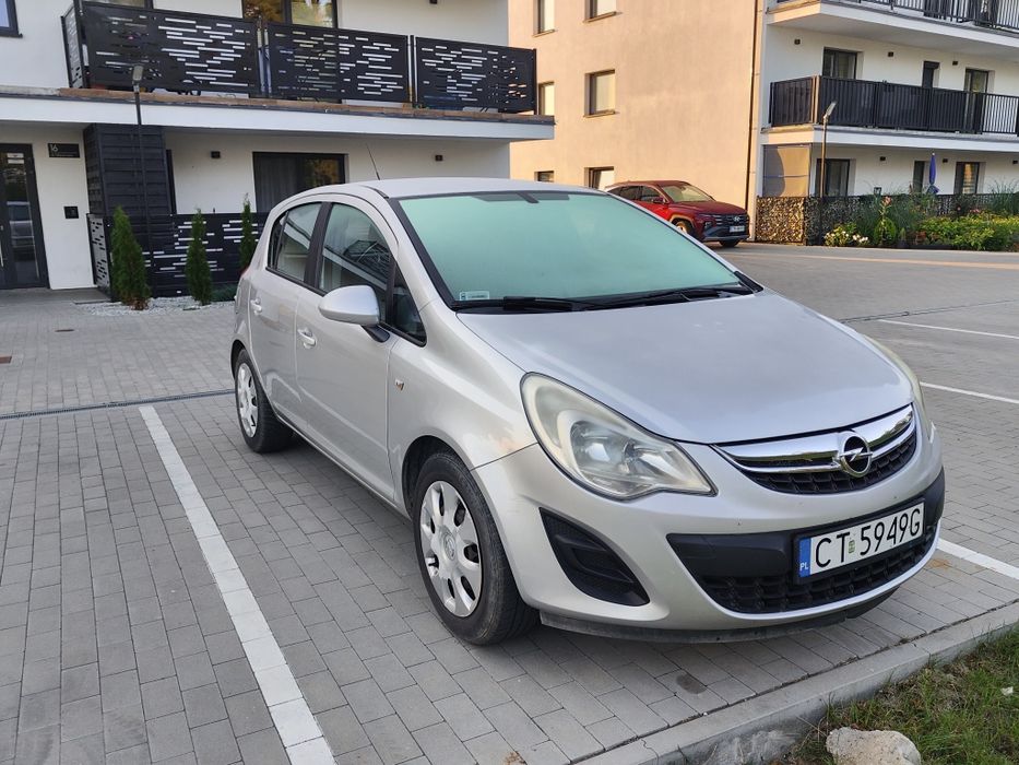 Opel Corsa D 1.3 CDTI 2011 rok