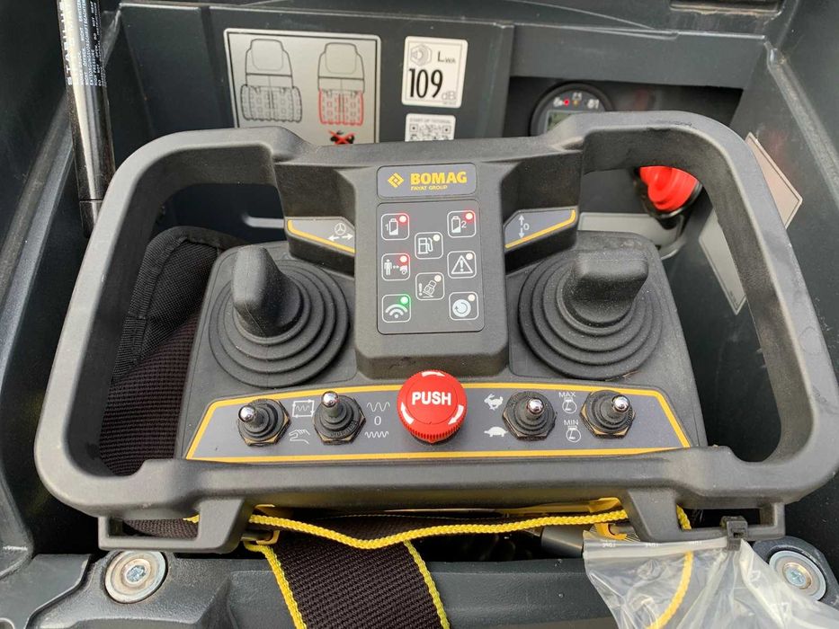 Bomag BMP 8500 walec zadalnie sterowany okołkowany 620 mtg