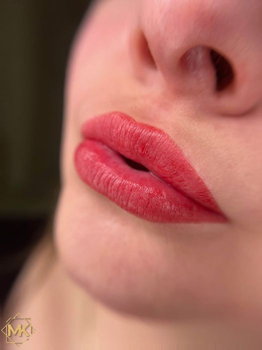 Makijaż permanentny brwi, makijaż permanentny ust, brwi ombre, usta