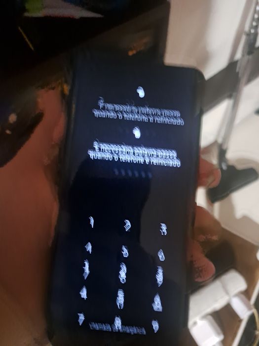 Oppo a53s com imagem distorcida