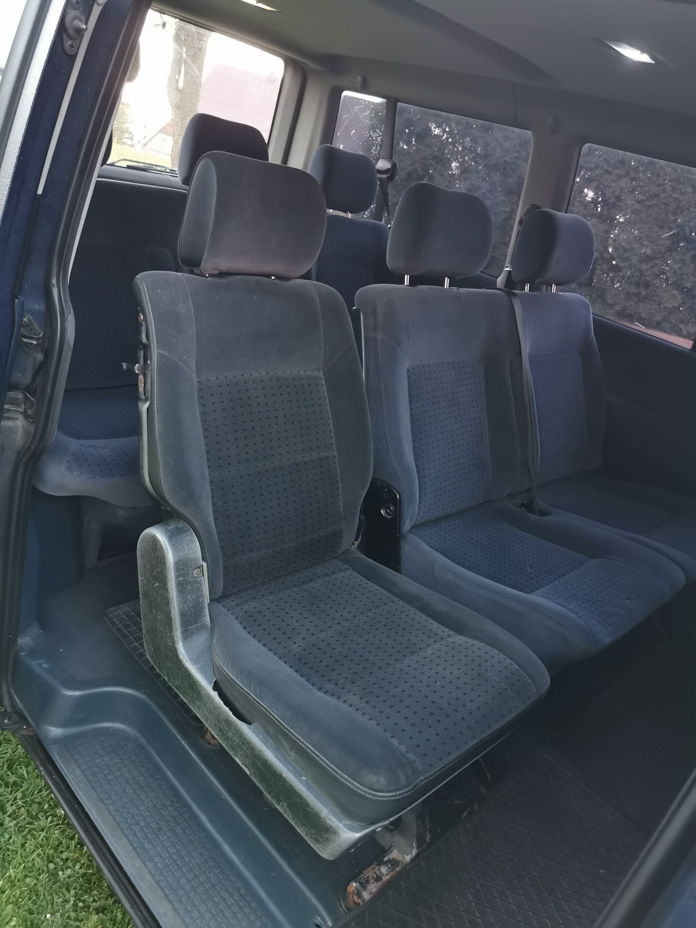 VW T4 Caravelle 2.5tdi 151hp AHY 99r 9osób