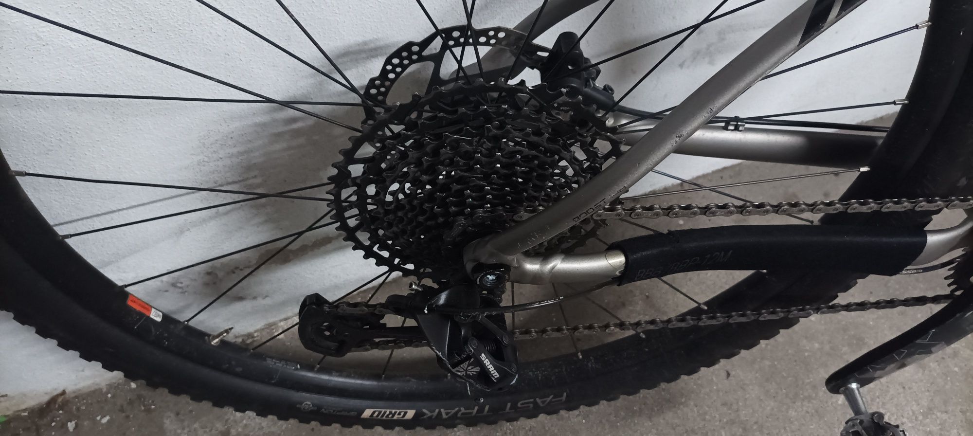 Treck pro caliber 6 2018 Tamanho L 19.5