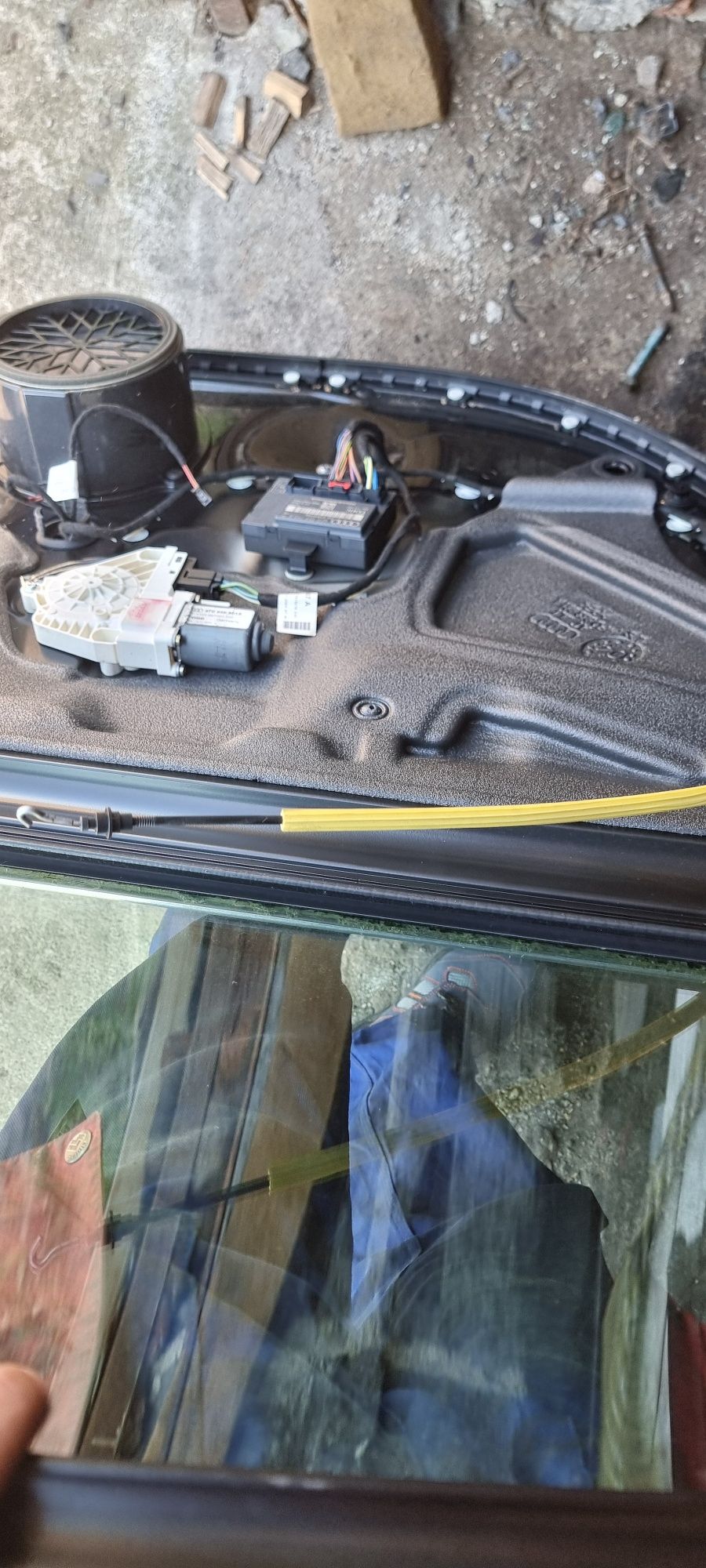 Audi a6 c6 drzwi tył lewe lz9w komplet